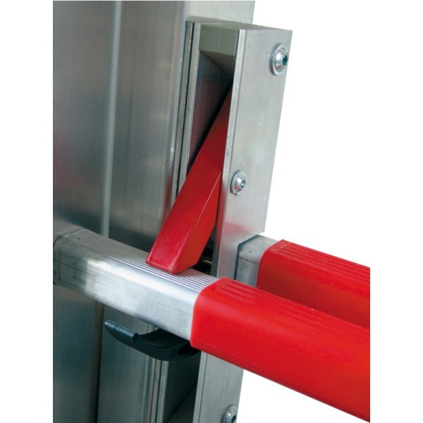 2 - delna raztegljiva lestev s podporniki